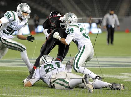 Thumbnail 3 in De La Salle vs. Centennial (CIF State Open Final) photogallery.