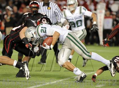 Thumbnail 2 in De La Salle vs. Centennial (CIF State Open Final) photogallery.