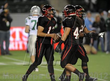 Thumbnail 1 in De La Salle vs. Centennial (CIF State Open Final) photogallery.