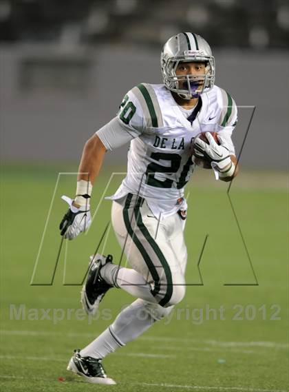 Thumbnail 1 in De La Salle vs. Centennial (CIF State Open Final) photogallery.