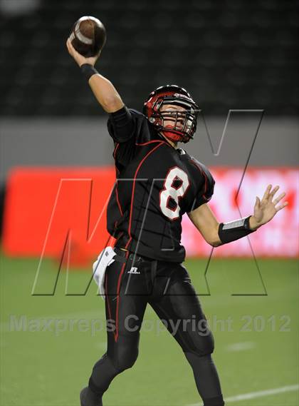 Thumbnail 3 in De La Salle vs. Centennial (CIF State Open Final) photogallery.