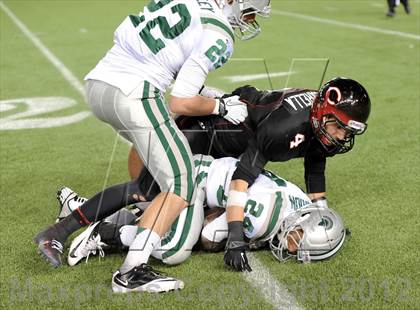 Thumbnail 3 in De La Salle vs. Centennial (CIF State Open Final) photogallery.