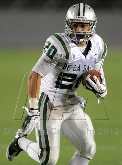 Thumbnail 1 in De La Salle vs. Centennial (CIF State Open Final) photogallery.