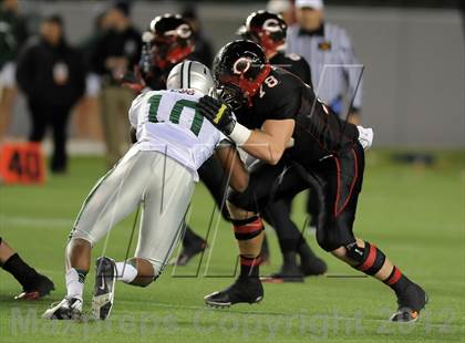 Thumbnail 1 in De La Salle vs. Centennial (CIF State Open Final) photogallery.