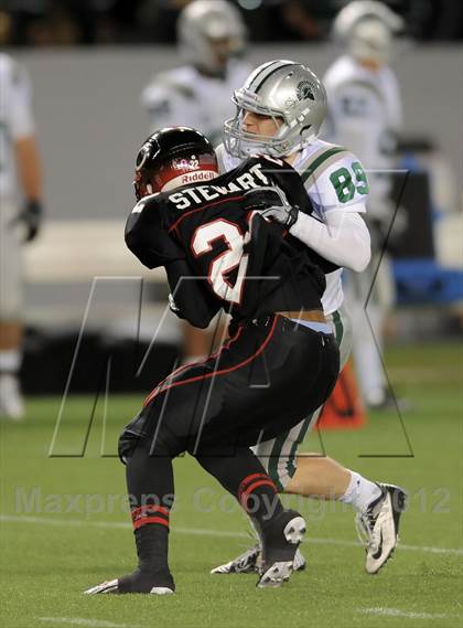Thumbnail 3 in De La Salle vs. Centennial (CIF State Open Final) photogallery.
