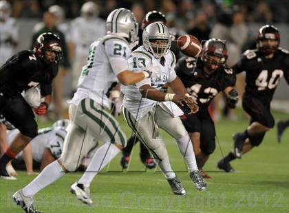 Thumbnail 3 in De La Salle vs. Centennial (CIF State Open Final) photogallery.