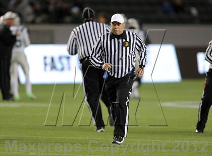 Thumbnail 2 in De La Salle vs. Centennial (CIF State Open Final) photogallery.