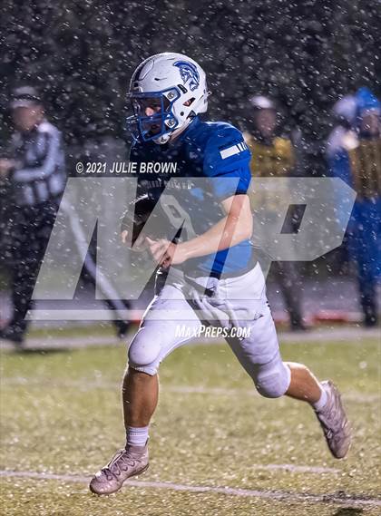 Thumbnail 3 in Indianapolis Shortridge @ Indianapolis Bishop Chatard (IHSAA 4A Sectional semi-final) photogallery.