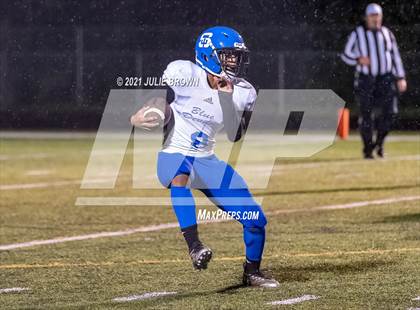 Thumbnail 3 in Indianapolis Shortridge @ Indianapolis Bishop Chatard (IHSAA 4A Sectional semi-final) photogallery.
