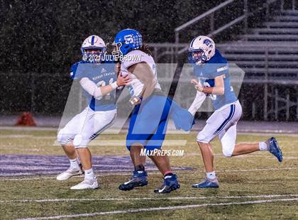 Thumbnail 1 in Indianapolis Shortridge @ Indianapolis Bishop Chatard (IHSAA 4A Sectional semi-final) photogallery.