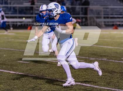 Thumbnail 1 in Indianapolis Shortridge @ Indianapolis Bishop Chatard (IHSAA 4A Sectional semi-final) photogallery.
