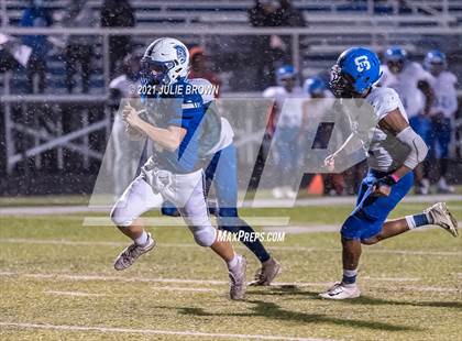 Thumbnail 3 in Indianapolis Shortridge @ Indianapolis Bishop Chatard (IHSAA 4A Sectional semi-final) photogallery.