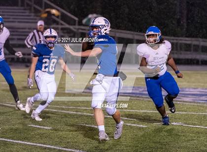 Thumbnail 1 in Indianapolis Shortridge @ Indianapolis Bishop Chatard (IHSAA 4A Sectional semi-final) photogallery.