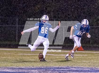 Thumbnail 2 in Indianapolis Shortridge @ Indianapolis Bishop Chatard (IHSAA 4A Sectional semi-final) photogallery.