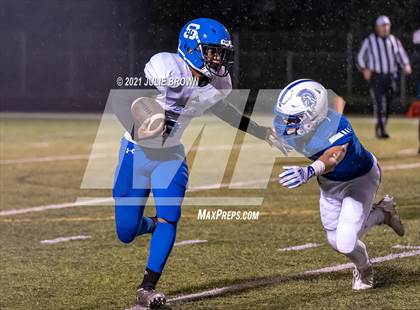 Thumbnail 3 in Indianapolis Shortridge @ Indianapolis Bishop Chatard (IHSAA 4A Sectional semi-final) photogallery.