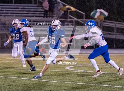 Thumbnail 3 in Indianapolis Shortridge @ Indianapolis Bishop Chatard (IHSAA 4A Sectional semi-final) photogallery.