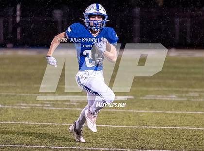 Thumbnail 3 in Indianapolis Shortridge @ Indianapolis Bishop Chatard (IHSAA 4A Sectional semi-final) photogallery.