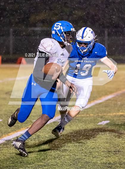 Thumbnail 2 in Indianapolis Shortridge @ Indianapolis Bishop Chatard (IHSAA 4A Sectional semi-final) photogallery.