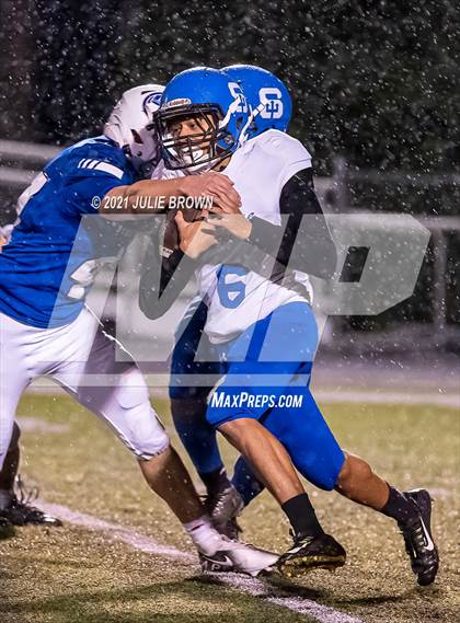 Thumbnail 3 in Indianapolis Shortridge @ Indianapolis Bishop Chatard (IHSAA 4A Sectional semi-final) photogallery.