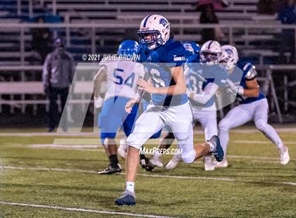 Thumbnail 2 in Indianapolis Shortridge @ Indianapolis Bishop Chatard (IHSAA 4A Sectional semi-final) photogallery.