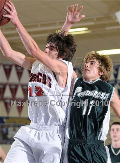 Thumbnail 2 in Ponderosa vs. Bella Vista (Trojan Toss-Up) photogallery.