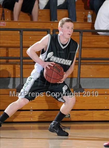 Thumbnail 1 in Ponderosa vs. Bella Vista (Trojan Toss-Up) photogallery.