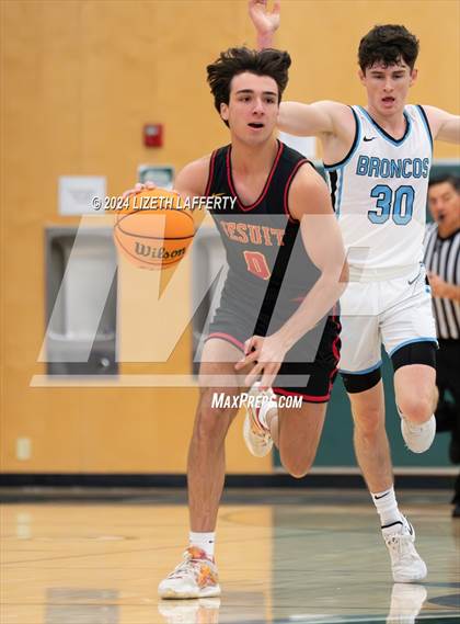 Thumbnail 3 in Clovis North vs Jesuit (MLK Classic) photogallery.