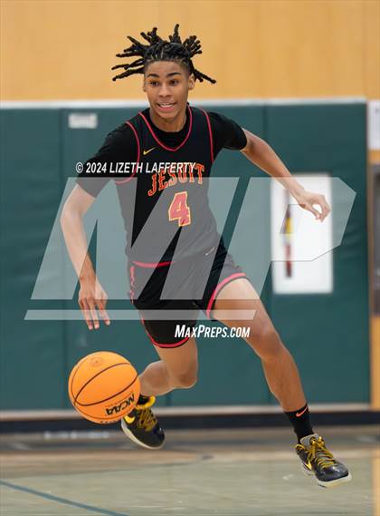 Thumbnail 3 in Clovis North vs Jesuit (MLK Classic) photogallery.