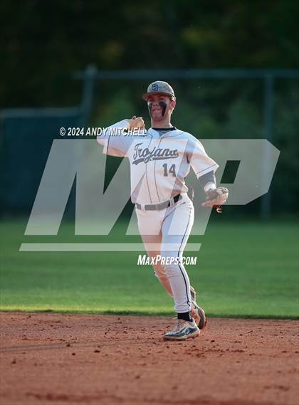 Thumbnail 3 in McCallie @ Soddy Daisy photogallery.