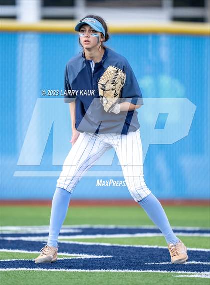 Thumbnail 3 in Sacred Heart Cathedral Preparatory @ Valley Christian photogallery.