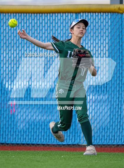 Thumbnail 3 in Sacred Heart Cathedral Preparatory @ Valley Christian photogallery.