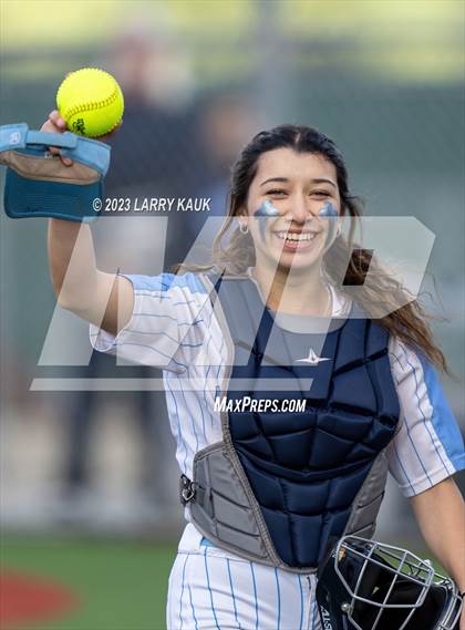 Thumbnail 2 in Sacred Heart Cathedral Preparatory @ Valley Christian photogallery.