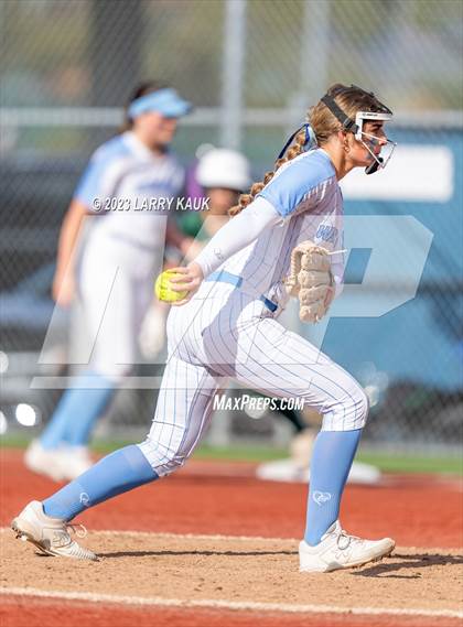 Thumbnail 3 in Sacred Heart Cathedral Preparatory @ Valley Christian photogallery.