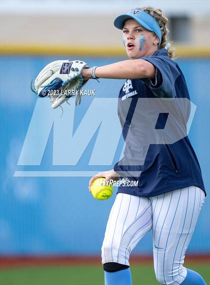 Thumbnail 3 in Sacred Heart Cathedral Preparatory @ Valley Christian photogallery.