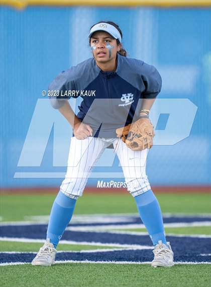 Thumbnail 2 in Sacred Heart Cathedral Preparatory @ Valley Christian photogallery.