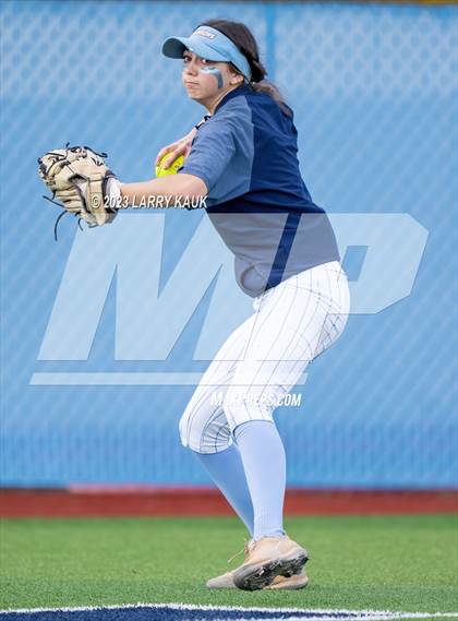 Thumbnail 3 in Sacred Heart Cathedral Preparatory @ Valley Christian photogallery.