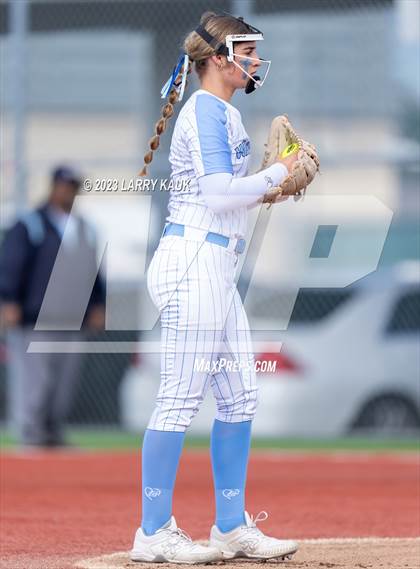 Thumbnail 2 in Sacred Heart Cathedral Preparatory @ Valley Christian photogallery.