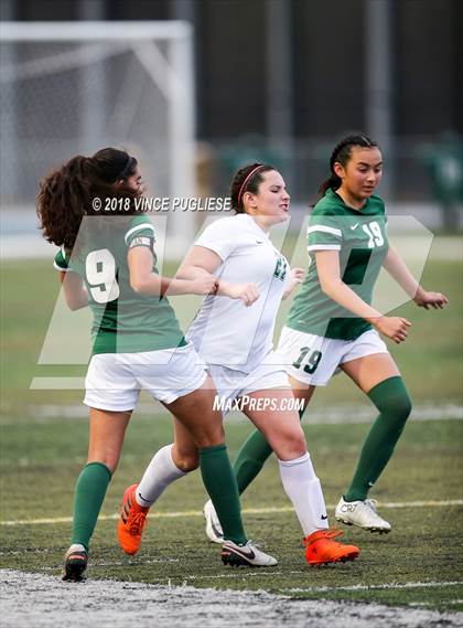 Thumbnail 1 in Narbonne vs. Eagle Rock (CIF LACS D2 Final) photogallery.
