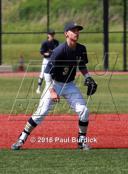 Thumbnail 3 in DuBois Central Catholic vs Vincentian Academy (PIAA Class A First Round) photogallery.