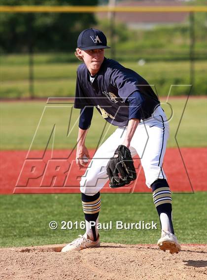 Thumbnail 2 in DuBois Central Catholic vs Vincentian Academy (PIAA Class A First Round) photogallery.