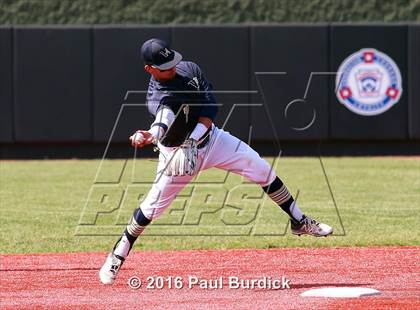 Thumbnail 3 in DuBois Central Catholic vs Vincentian Academy (PIAA Class A First Round) photogallery.