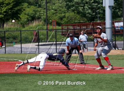 Thumbnail 3 in DuBois Central Catholic vs Vincentian Academy (PIAA Class A First Round) photogallery.