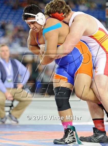 Thumbnail 2 in WIAA 3A 285 LB Championship photogallery.
