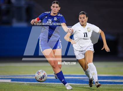 Thumbnail 1 in Rochester vs Stoney Creek (MHSAA D1 District Payoff) photogallery.