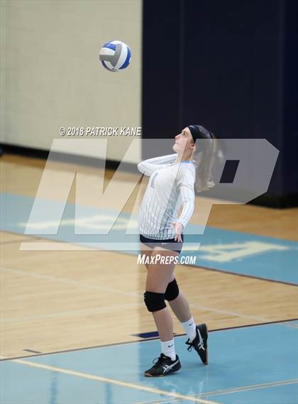 Thumbnail 2 in Washington-Lee @ Yorktown photogallery.