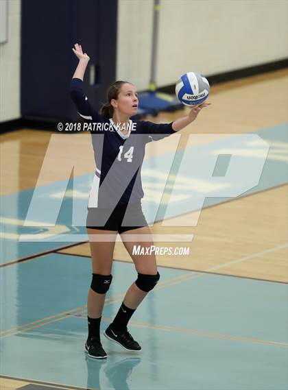 Thumbnail 3 in Washington-Lee @ Yorktown photogallery.