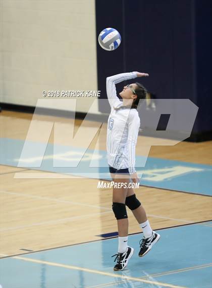 Thumbnail 1 in Washington-Lee @ Yorktown photogallery.