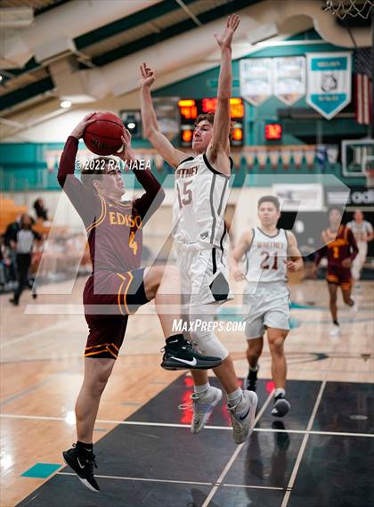Thumbnail 1 in Edison vs. Whitney (Simply Basketball Showcase) photogallery.