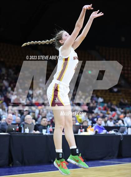 Thumbnail 1 in Windsor vs. Mead (CHSAA 5A Great 8) photogallery.