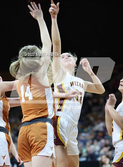 Thumbnail 2 in Windsor vs. Mead (CHSAA 5A Great 8) photogallery.